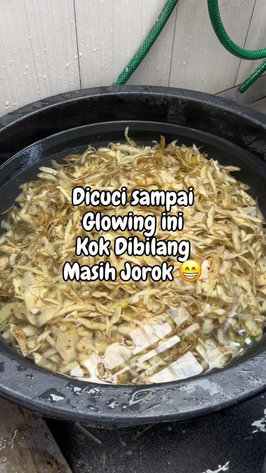 Post 6 by Saladin Kentang Magic on TikTok (video)