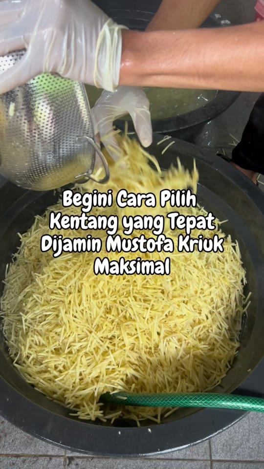 Post 7 by Saladin Kentang Magic on TikTok (video)