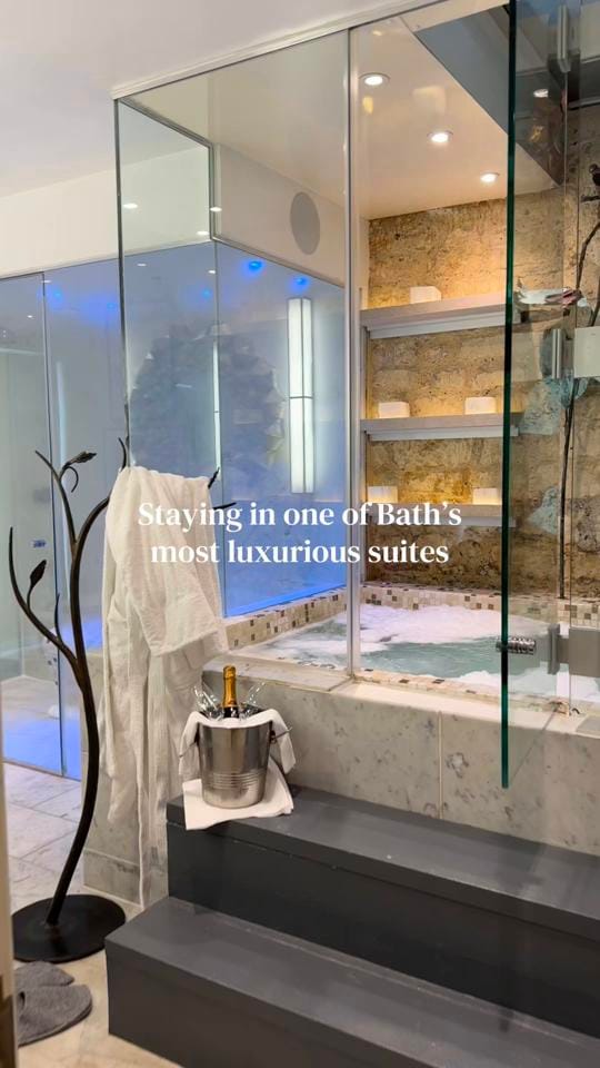 Post 6 by guesthousehotels on TikTok (video)