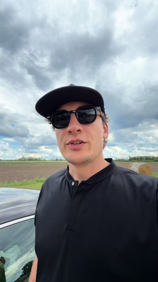 Post 3 by Lily & Josh on TikTok (video)