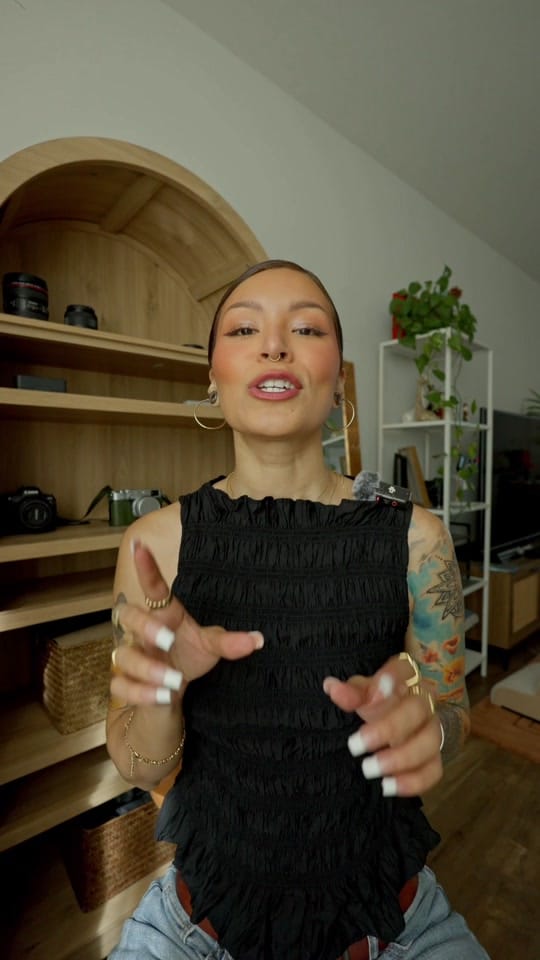Post 2 by Big Sis Julia on TikTok (video)