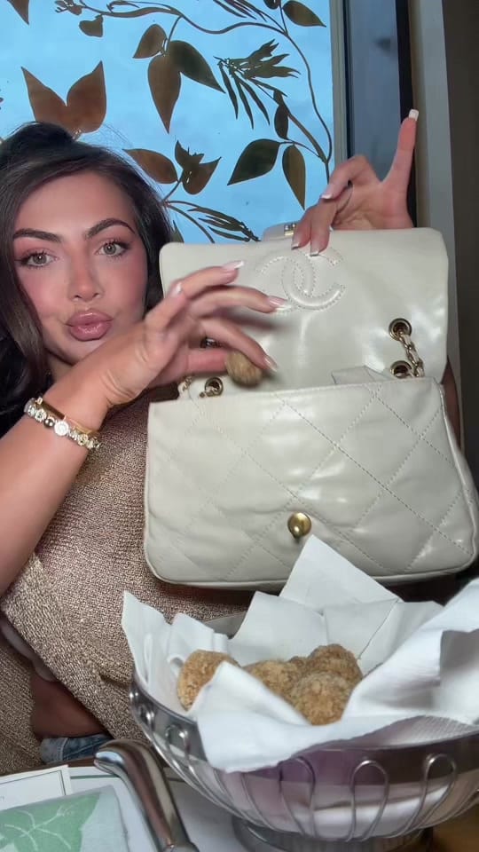 Post 9 by Lowri Evans on TikTok (video)