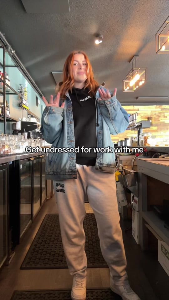 Post 8 by Deena on TikTok (video)