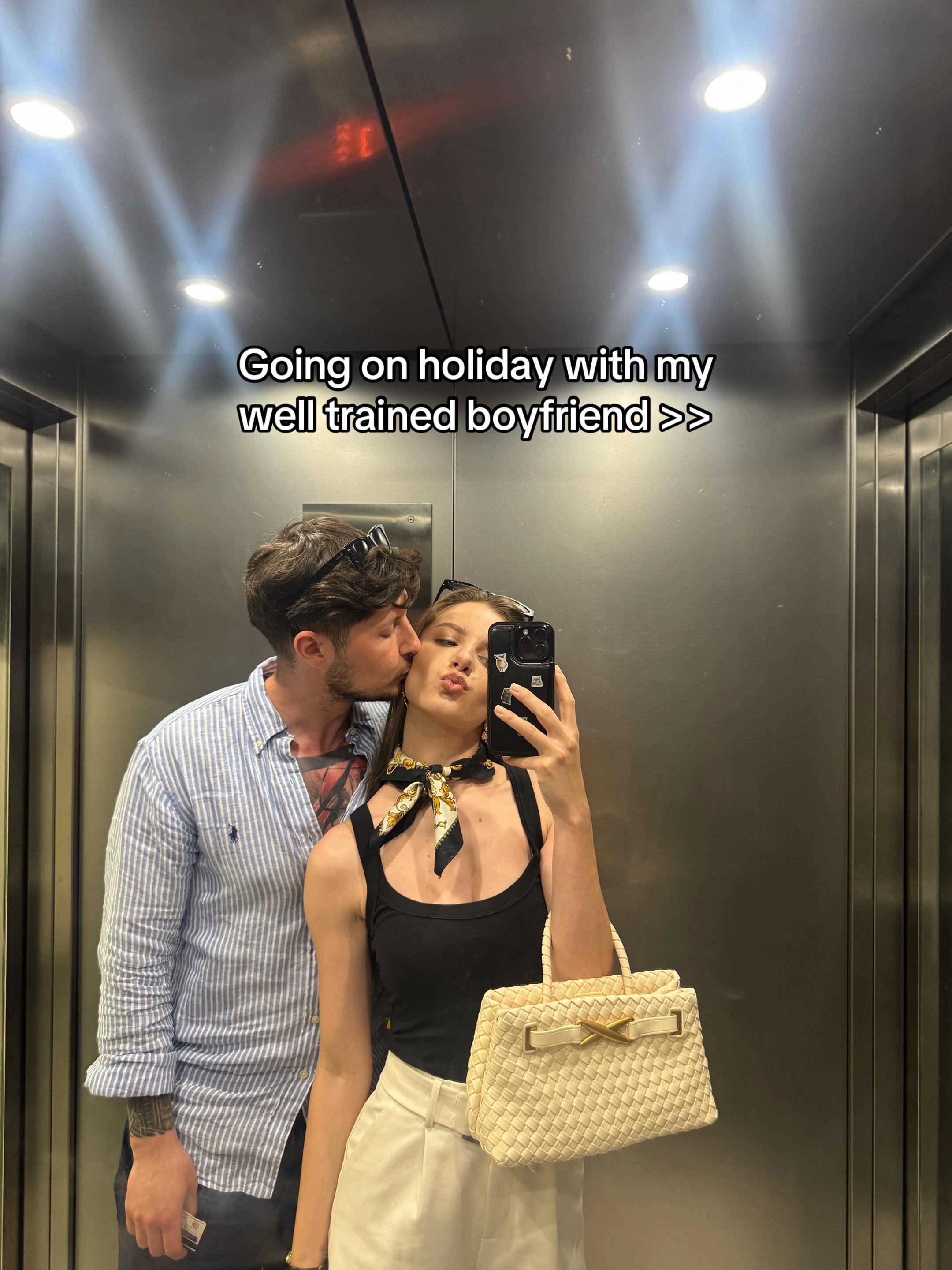 Post 5 by Diana Păceană on TikTok (video)