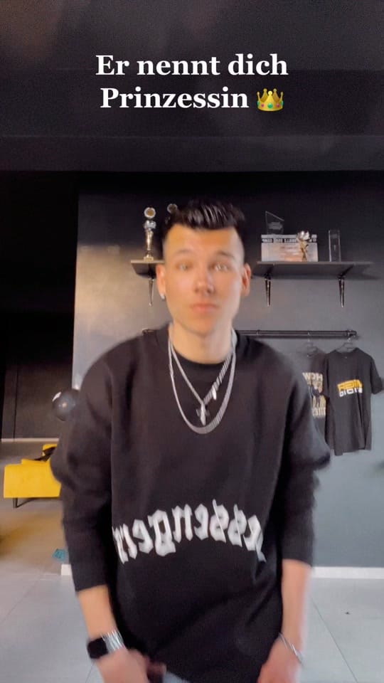 Post 10 by JERMAINE🖤🇪🇸 on TikTok (video)