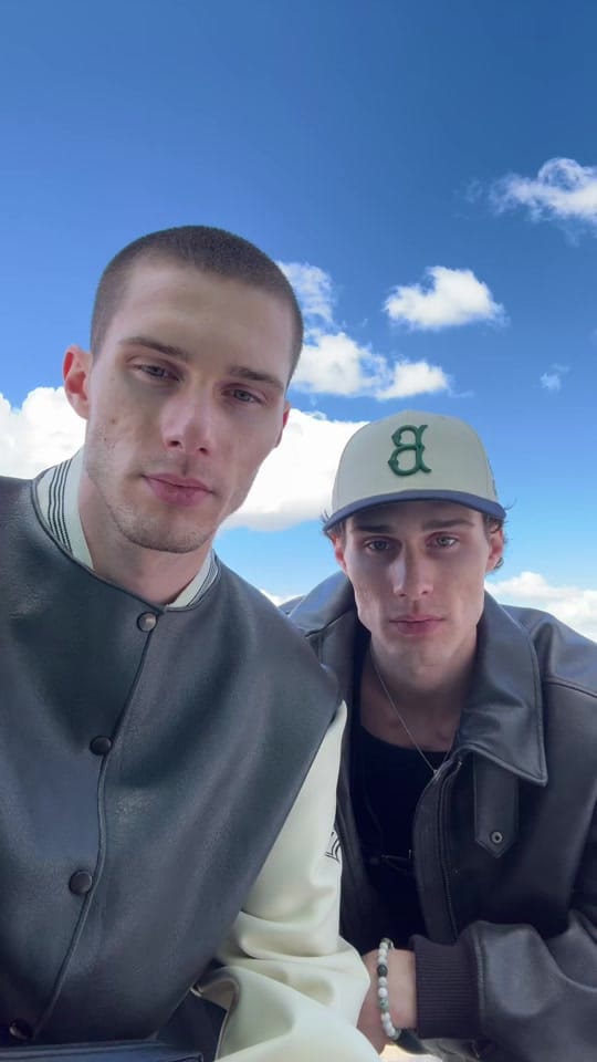 Post 2 by FusTwins on TikTok (video)