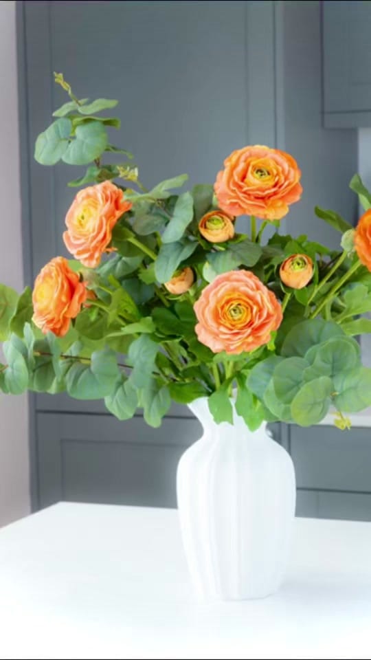 Post 7 by Stem & Silk on TikTok (video)
