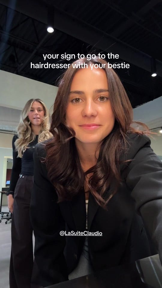 Post 2 by Chloé Courtemanche on TikTok (video)