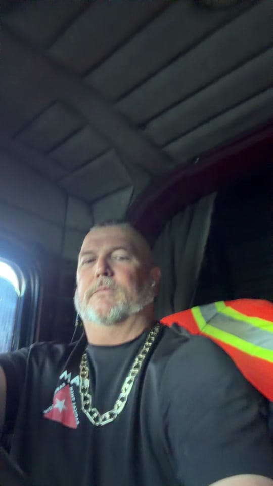 Post 5 by Southern Heavy on TikTok (video)