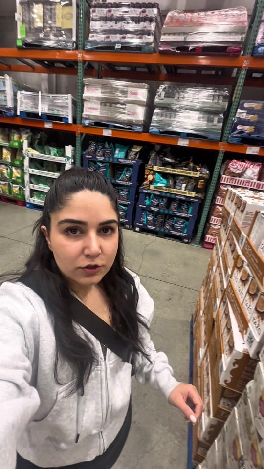Post 9 by broke girl eats on TikTok (video)