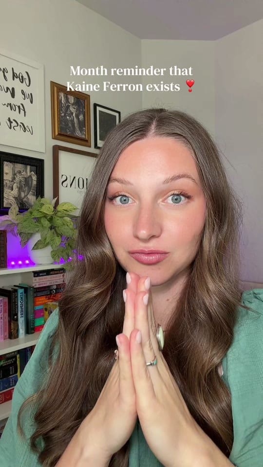Post 3 by Olivia Simmons on TikTok (video)