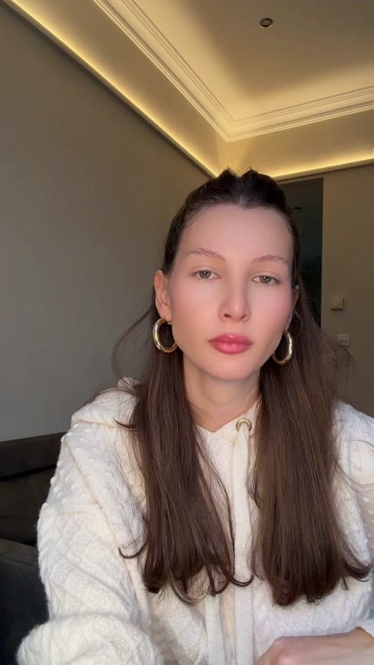 Post 10 by Gulce Guleli on TikTok (video)