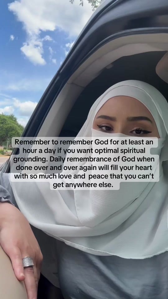 Post 7 by The Texas Burka Mom |Sara|UGC on TikTok (video)