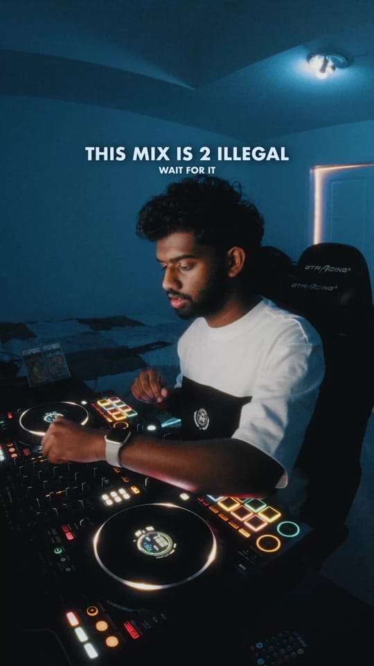 Post 3 by CLICKZ on TikTok (video)