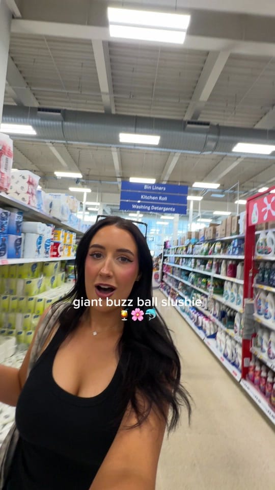 Post 2 by lills 🎀 on TikTok (video)