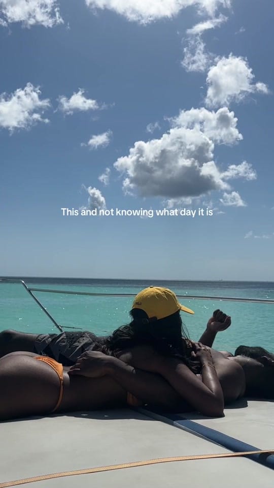 Post 10 by AliceJoy on TikTok (video)