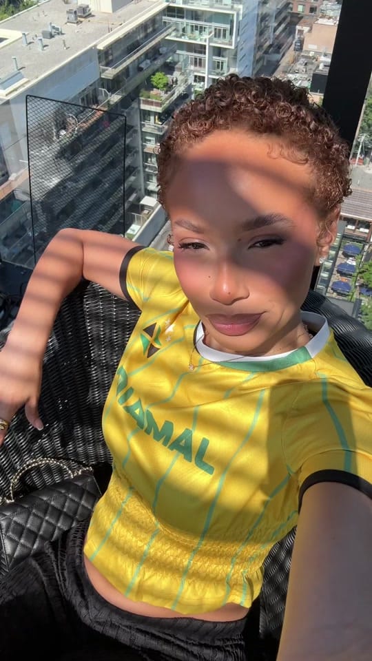 Post 1 by Symphani Soto on TikTok (video)