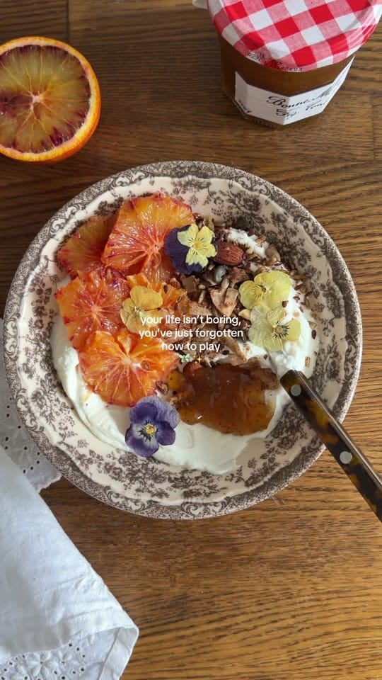 Post 4 by Sasha on TikTok (video)