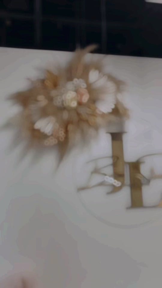 Post 5 by Lindaaaa on TikTok (video)