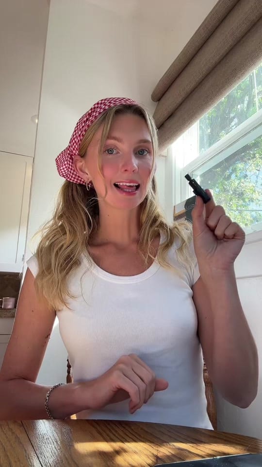 Post 8 by Jojo on TikTok (video)