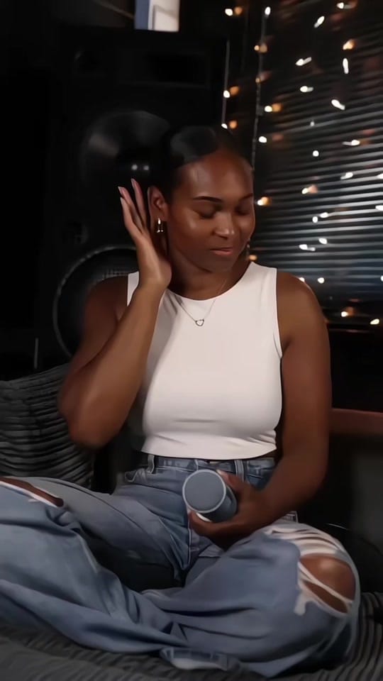 Post 9 by Nadine Mills on TikTok (video)