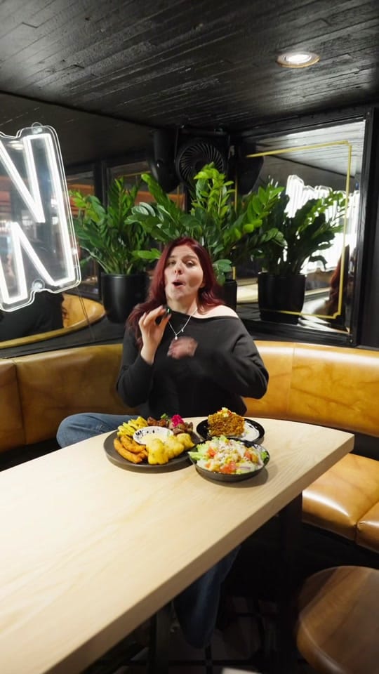 Post 3 by Emilie Rossignol-Arts on TikTok (video)