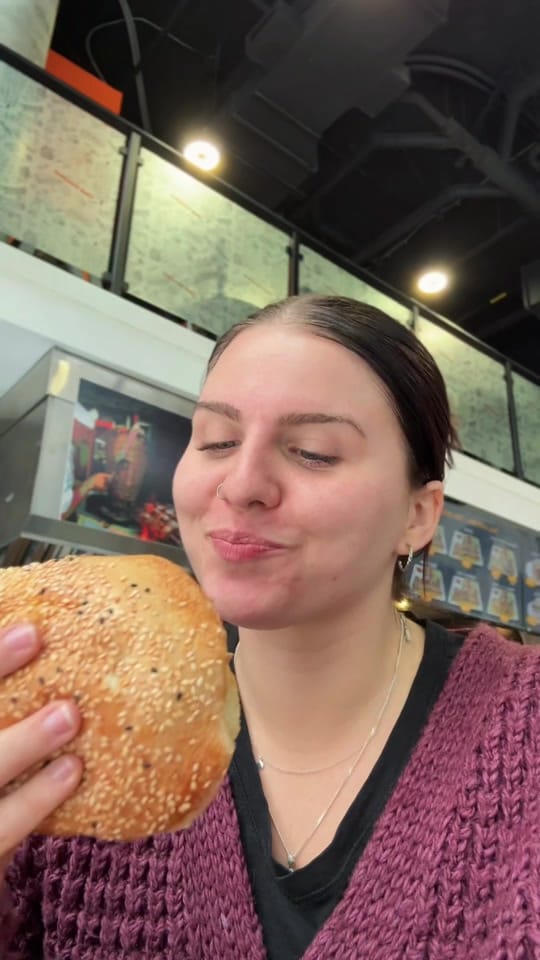 Post 9 by Emilie Rossignol-Arts on TikTok (video)
