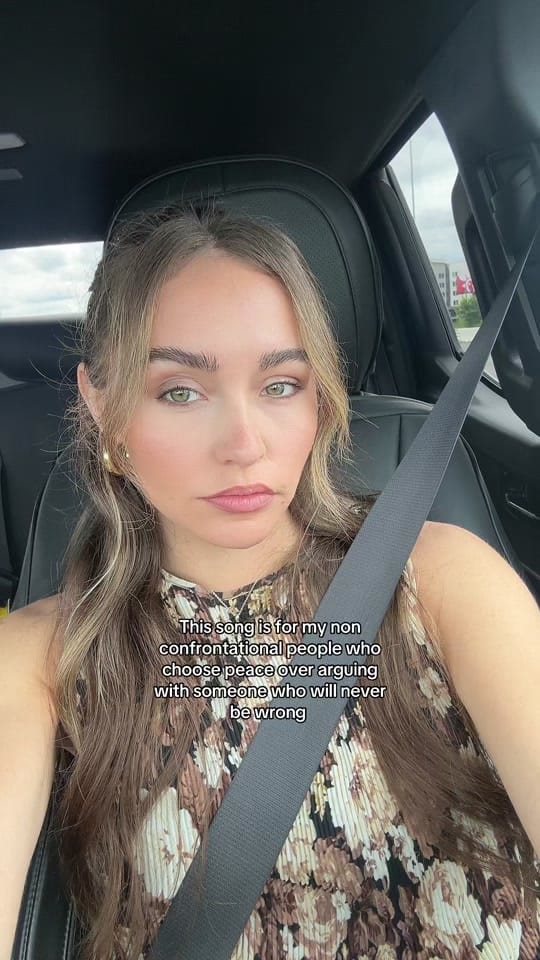 Post 6 by Kaylinroberson on TikTok (video)
