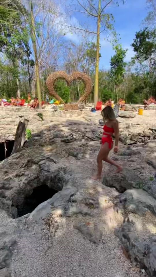 Post 10 by Wellnesstravelled on TikTok (video)