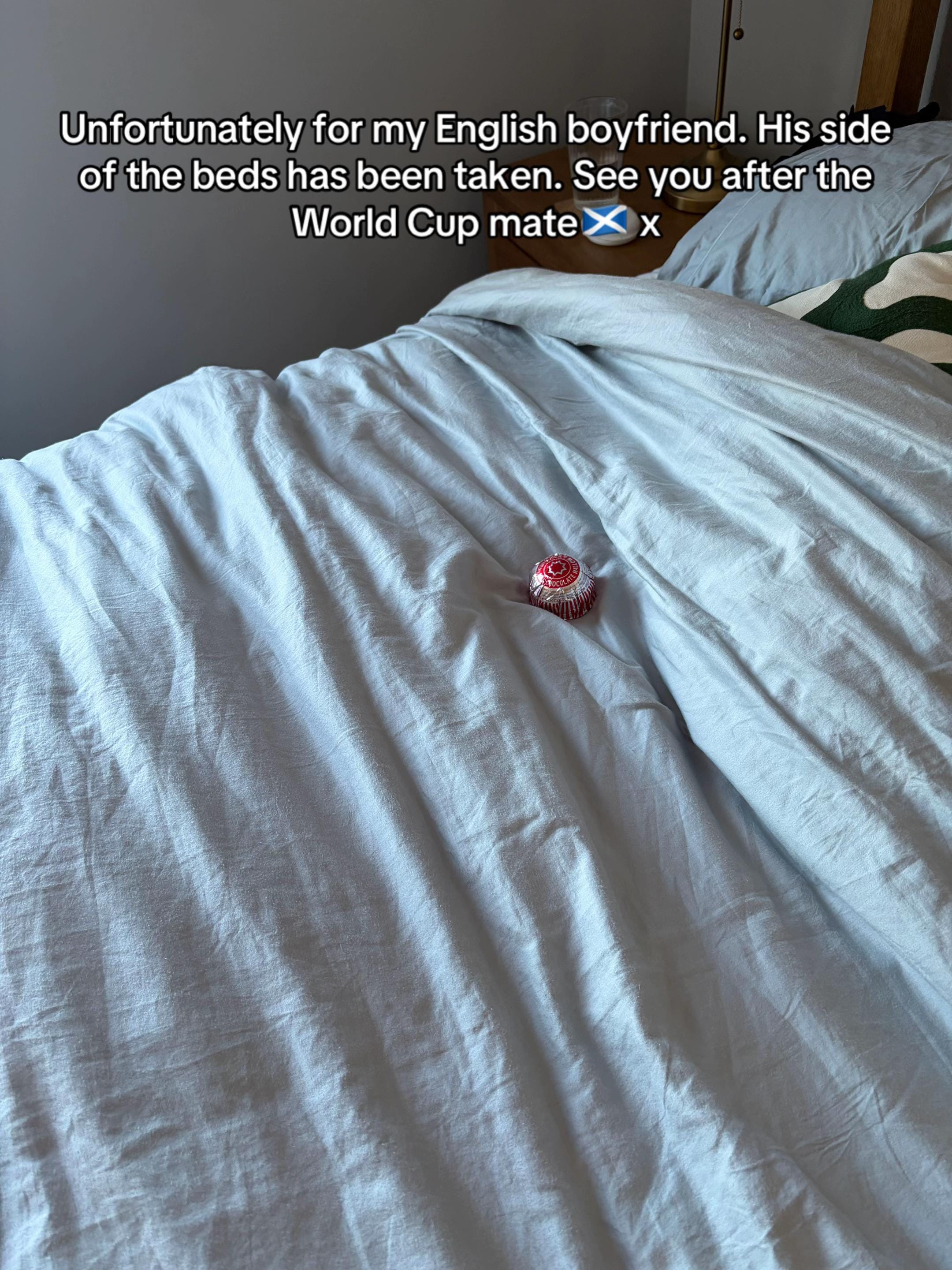 Post 1 by IslaFairfield on TikTok (video)
