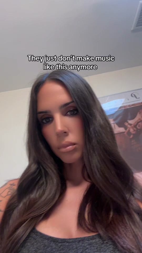 Post 4 by Skye Noel on TikTok (video)