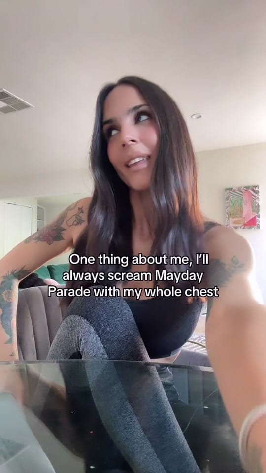 Post 3 by Skye Noel on TikTok (video)