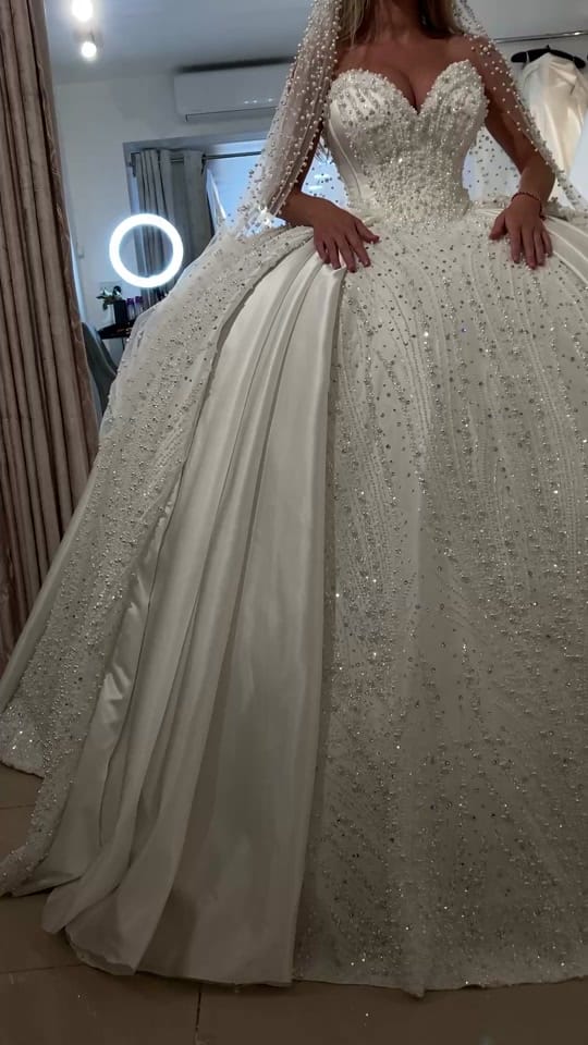 Post 10 by thevictorianbridal on TikTok (video)
