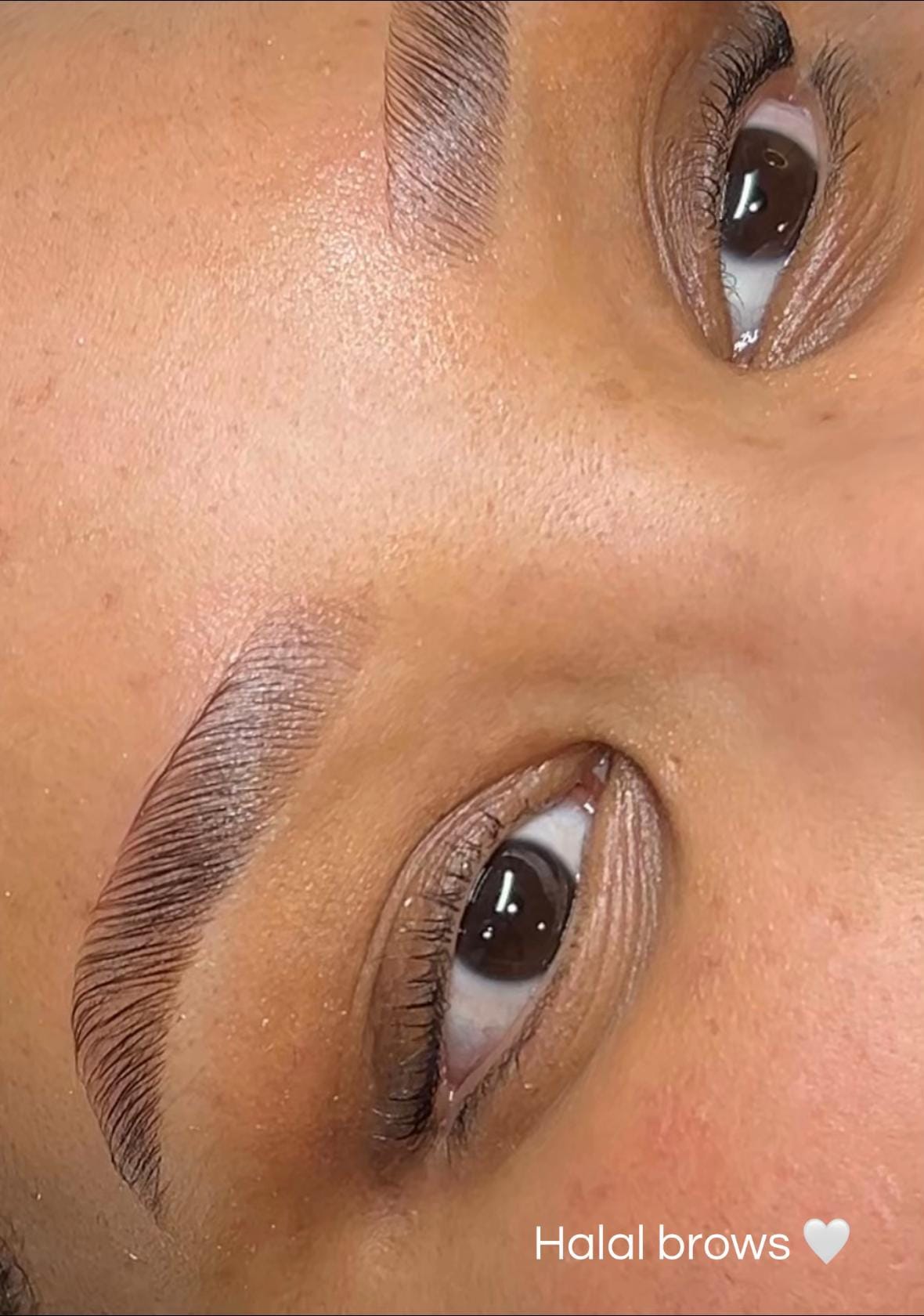 Post 6 by thebeautyhublondon on TikTok (video)