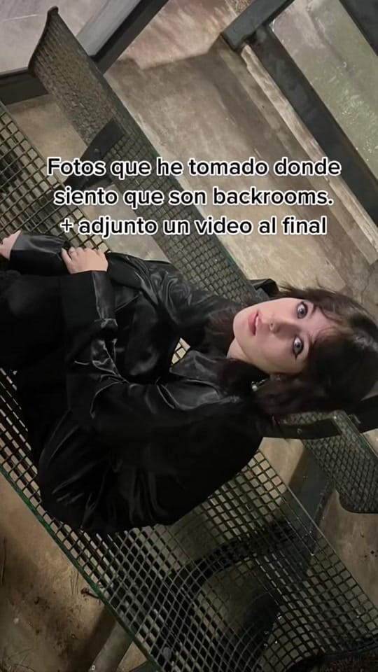 Post 7 by Helltles on TikTok (video)