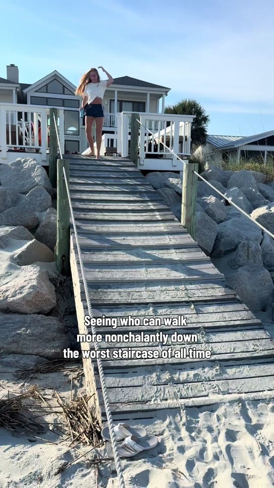 Post 3 by Billy Howard on TikTok (video)