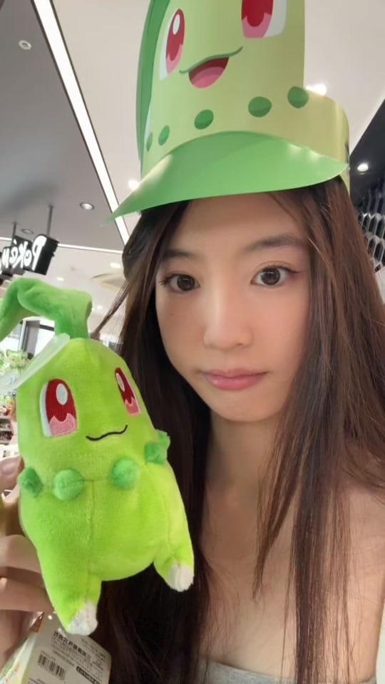 Post 7 by vanessaq on TikTok (video)