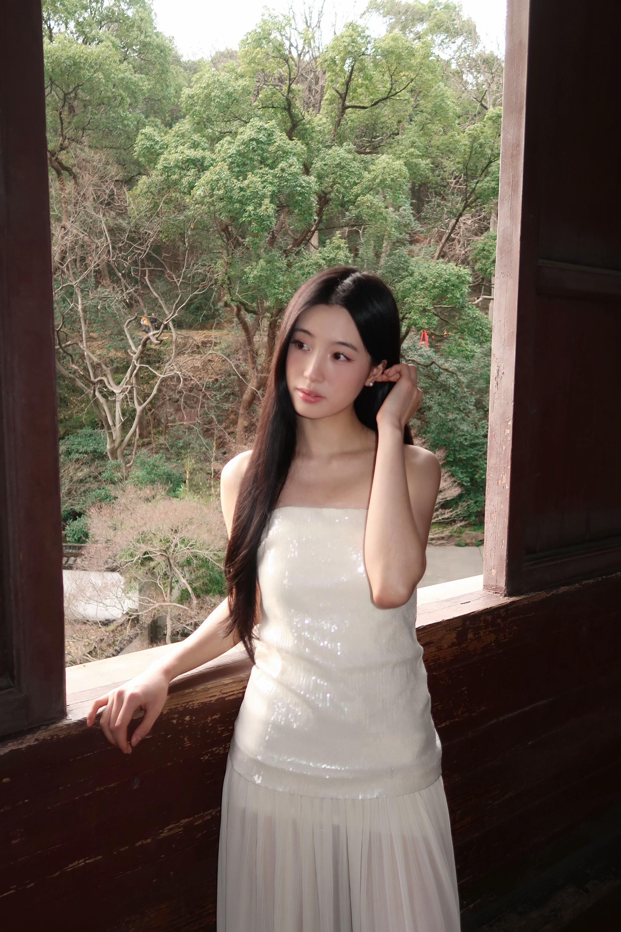 Post 3 by vanessaq on TikTok (video)