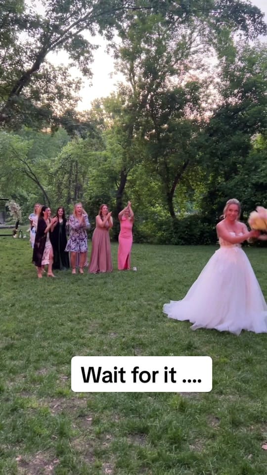 Post 10 by Jessica Samyn Photographie on TikTok (video)