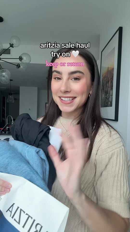 Post 5 by Miranda Anderson Photo on TikTok (video)