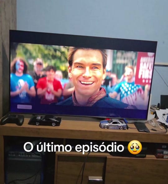 Post 3 by Adriano Santos on TikTok (video)