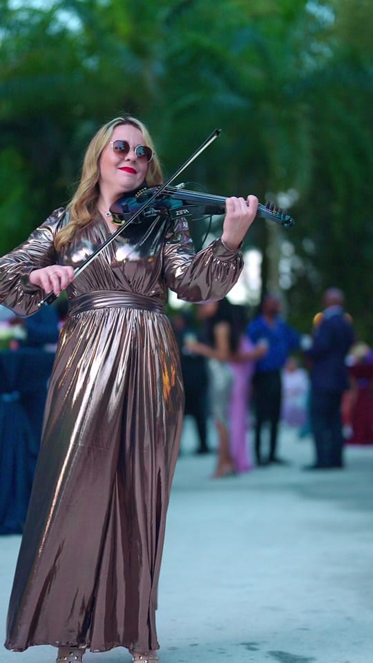 Post 10 by Vanessa Moreno Violinist on TikTok (video)