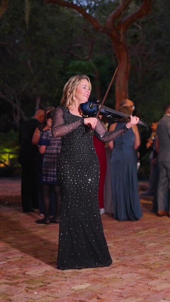 Post 3 by Vanessa Moreno Violinist on TikTok (video)