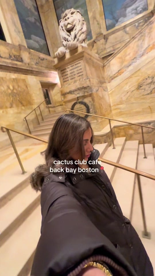 Post 1 by Roshni Nathowalia on TikTok (video)