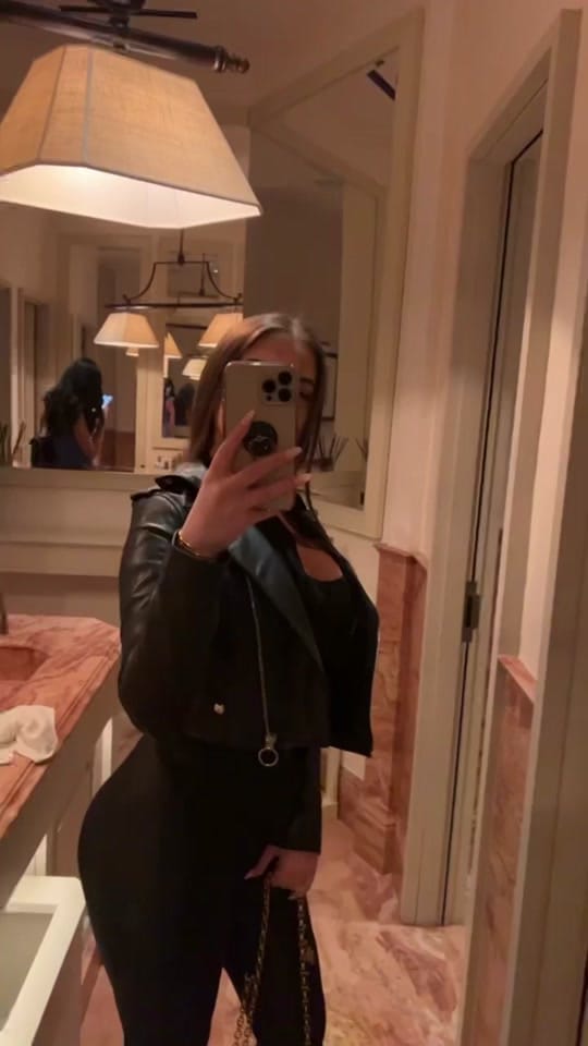 Post 7 by itscatalinaa on TikTok (video)