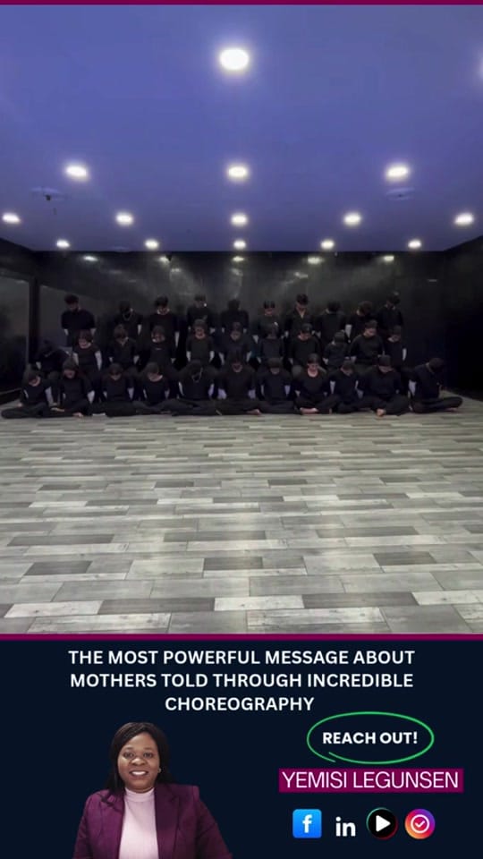 Post 7 by Yemisi🇨🇦-I MEET YOU ON ZOOM on TikTok (video)