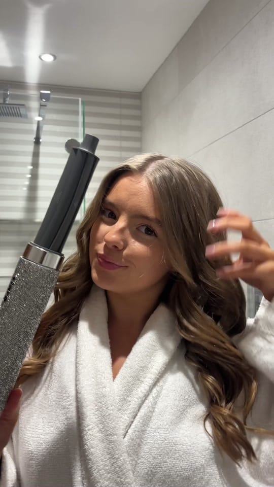Post 7 by kate | The Cosy Chapter on TikTok (video)