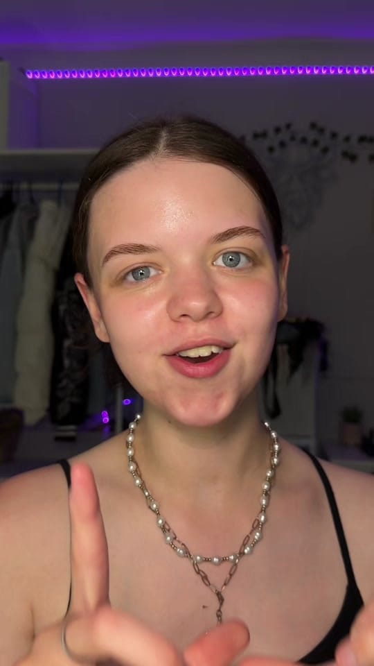 Post 3 by Mali Jones 🎀 on TikTok (video)