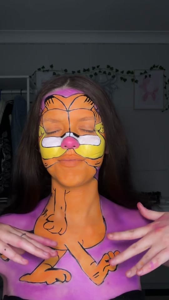 Post 5 by Mali Jones 🎀 on TikTok (video)