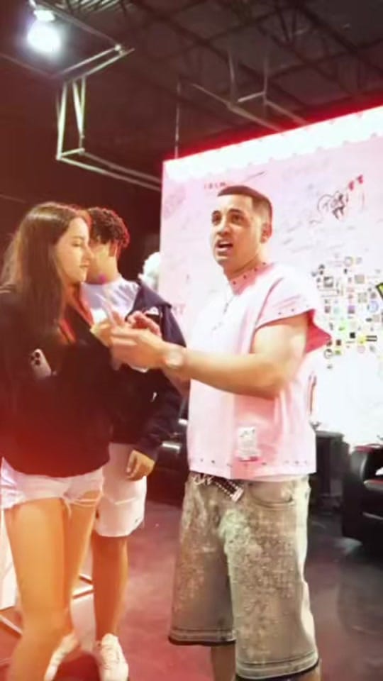 Post 5 by CubanRadioMix on TikTok (video)